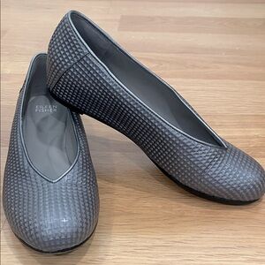 Eileen Fisher Vero Cucio Gray Textured Wedge Shoes, Size 8,5